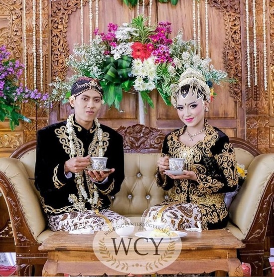 Pernikahan Tradisional Adat Jawa, Adat Bali, Adat Sumatra ...